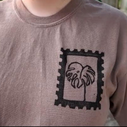 MADE TO ORDER 2-3WK TURNAROUND | Espresso Brown 'Keep Growing' Monstera Block Printed T-Shirt | Hand-Inked | S-4XL | Soft and Sensory Friendly | UNISEX |